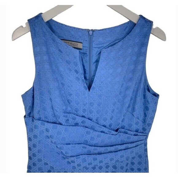 ANNE KLEIN Sheath Dress Cobalt Blue Sleeveless Textured Casual Workwear 12 NEW - Picture 3 of 13